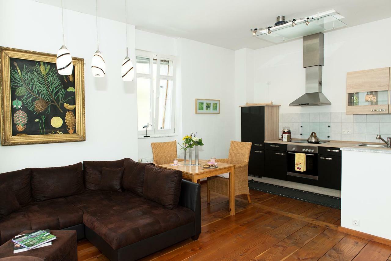Das Alte Kino In Barth - Die Ferienwohnung Esterno foto
